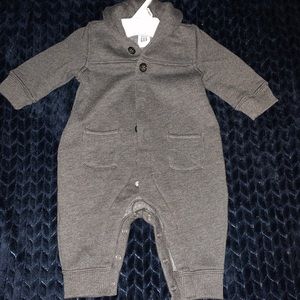 Gap onesie